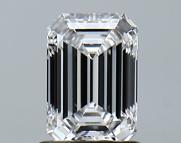 Lab-Grown 1.00 Carat Emerald Cut Diamond color D Clarity VS1, precious stones, engagement diamonds