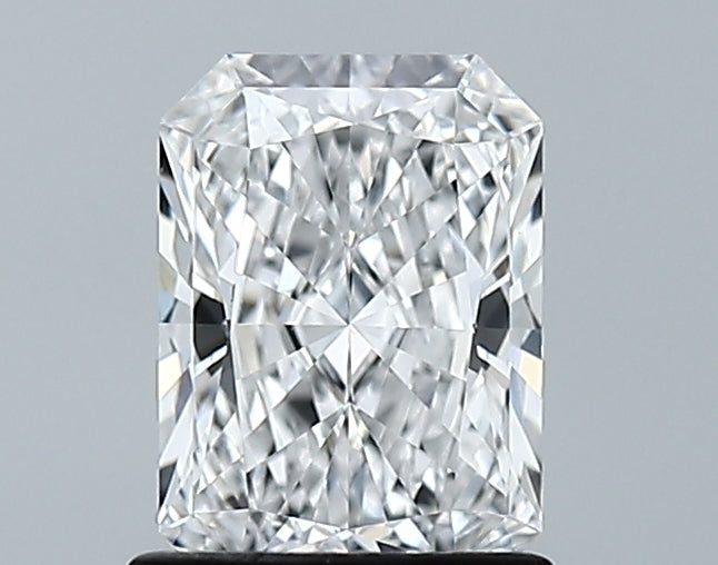 Lab-Grown 1.07 Carat Radiant Cut Diamond color D Clarity VS2 With GIA Certificate, precious stones, engagement diamonds