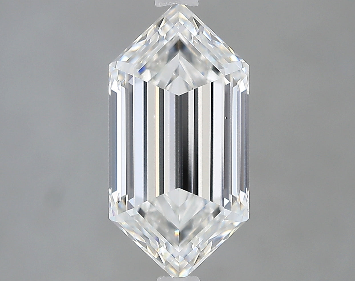 Lab-Grown 2.54 Carat Modified Marquies Shape Diamond color E Clarity VVS2, precious stones, engagement diamonds