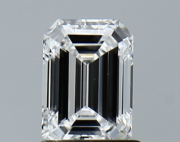 Lab-Grown 1.00 Carat Emerald Cut Diamond color D Clarity VVS2, precious stones, engagement diamonds