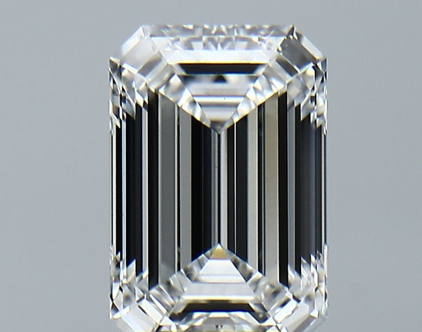 Lab-Grown 2.63 Carat Emerald Cut Diamond color E Clarity VS1, precious stones, engagement diamonds
