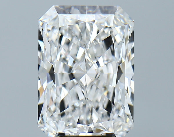 Lab-Grown 5.34 Carat Radiant Cut Diamond color E Clarity VS1 With GIA Certificate, precious stones, engagement diamonds