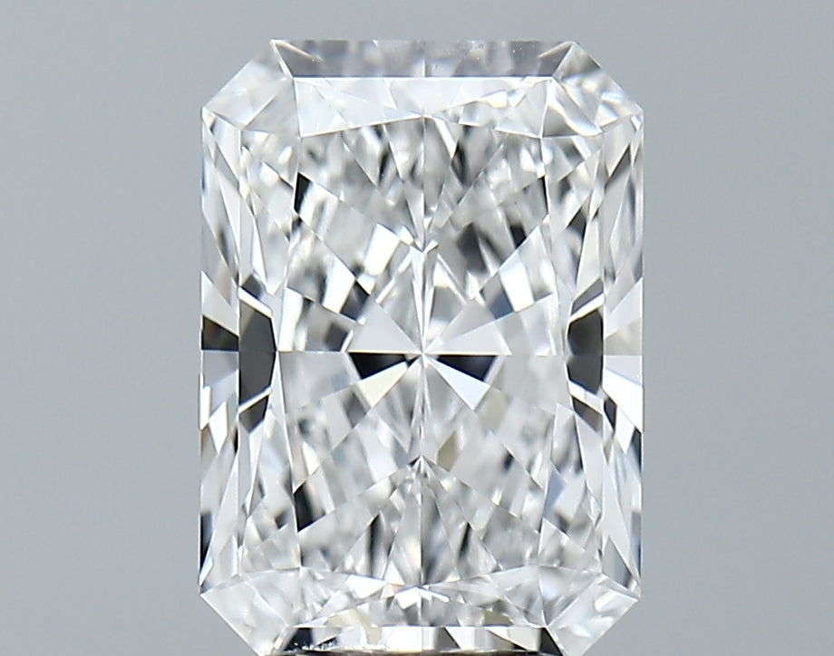 Lab-Grown 3.11 Carat Radiant Cut Diamond color E Clarity VS1 With GIA Certificate, precious stones, engagement diamonds