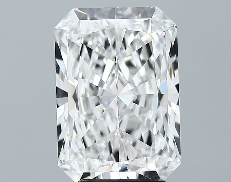 Lab-Grown 4.25 Carat Radiant Cut Diamond color E Clarity VVS1 With GIA Certificate, precious stones, engagement diamonds