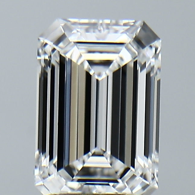 Lab-Grown 2.01 Carat Emerald Cut Diamond color E Clarity VVS1, precious stones, engagement diamonds