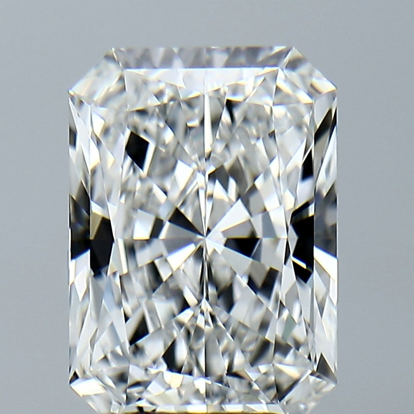 Lab-Grown 4.02 Carat Radiant Cut Diamond color E Clarity VVS1, precious stones, engagement diamonds