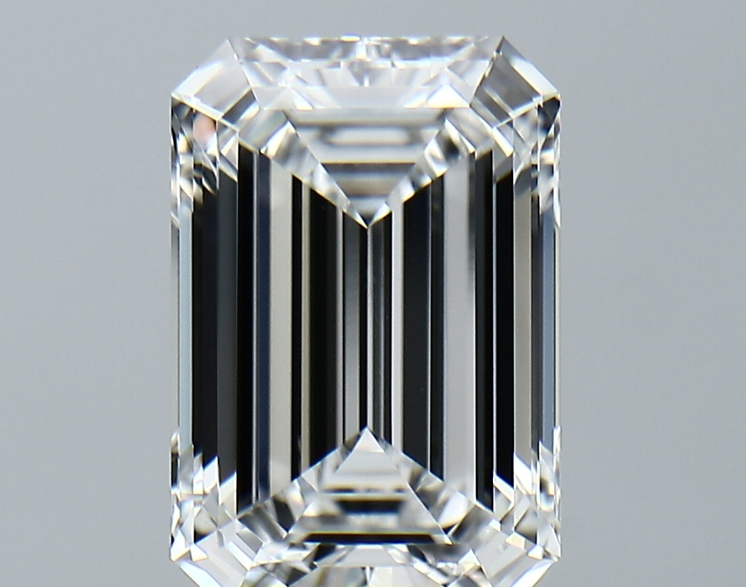 Lab-Grown 5.01 Carat Emerald Cut Diamond color F Clarity VVS2 With GIA Certificate, precious stones, engagement diamonds