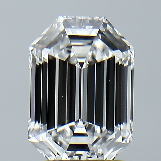 Lab-Grown 2.06 Carat Emerald Cut Diamond color D Clarity VS1, precious stones, engagement diamonds