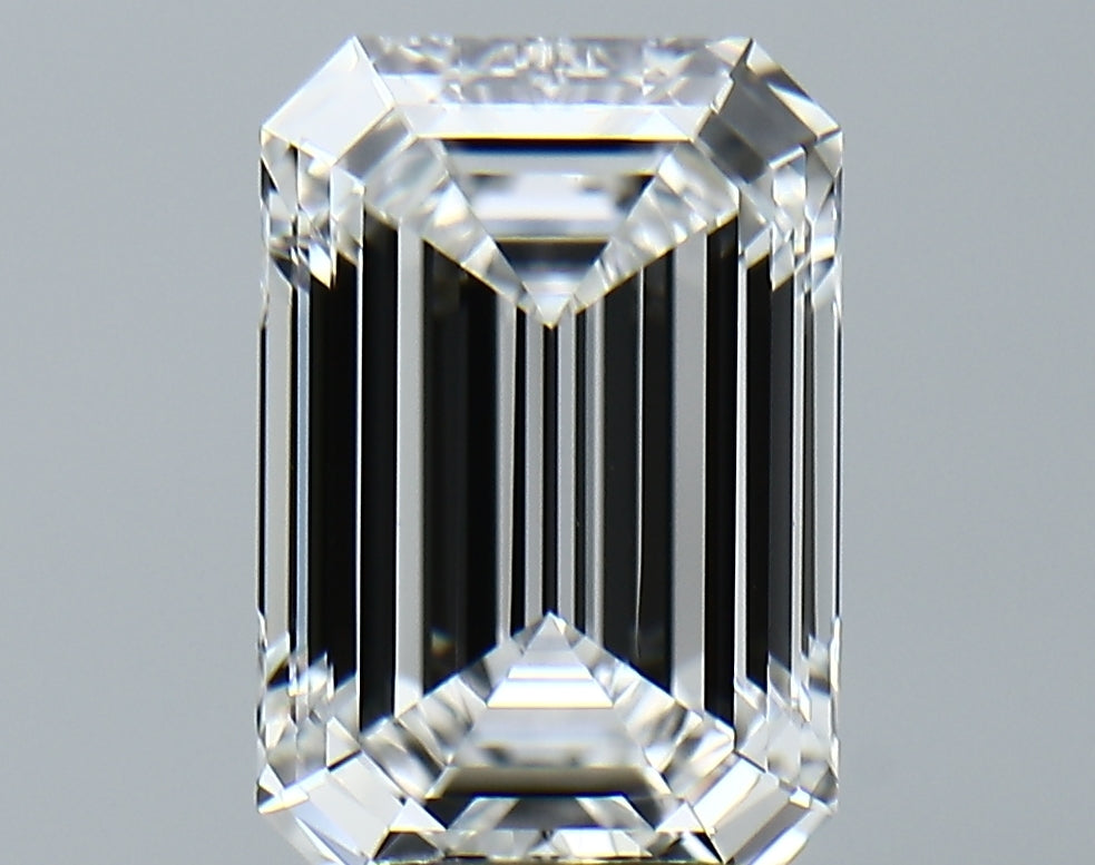 Lab-Grown 4.31 Carat Emerald Cut Diamond color E Clarity VVS2, precious stones, engagement diamonds