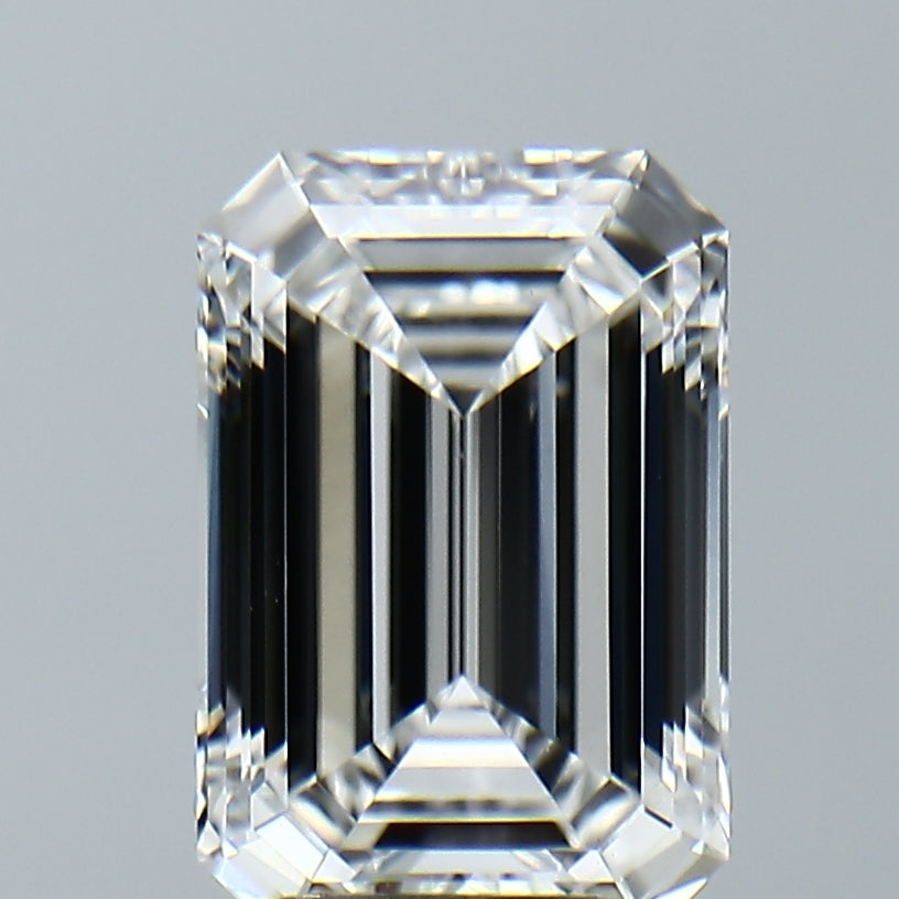 Lab-Grown 3.22 Carat Emerald Cut Diamond color E Clarity VVS2, precious stones, engagement diamonds
