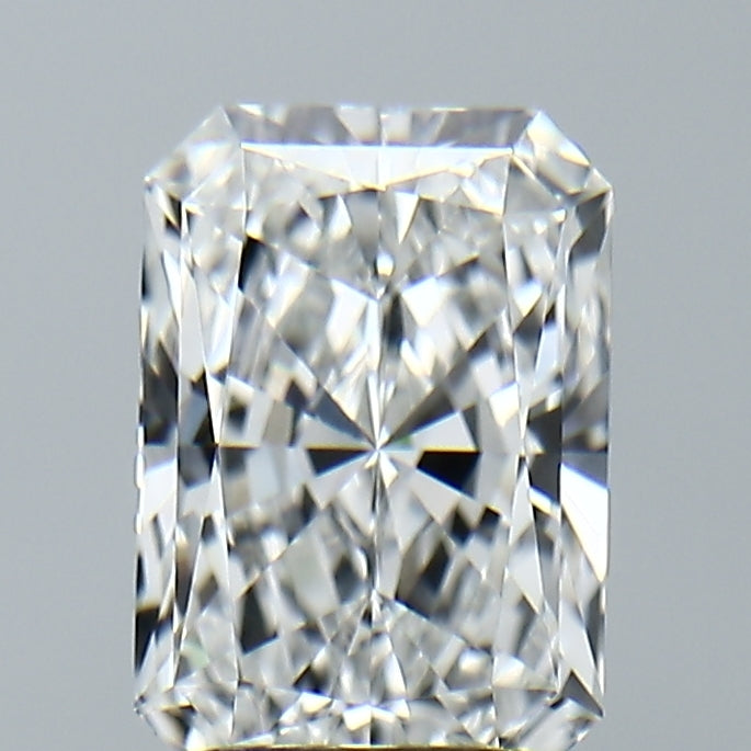 Lab-Grown 2.20 Carat Radiant Cut Diamond color E Clarity VVS1, precious stones, engagement diamonds