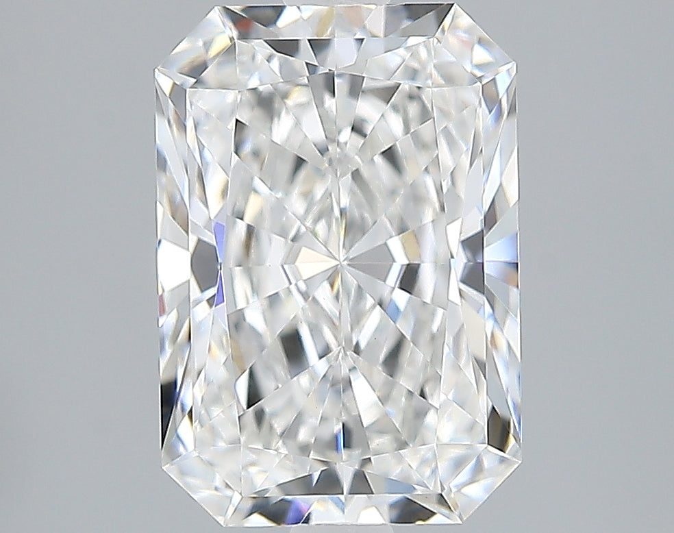 Lab-Grown 2.52 Carat Radiant Cut Diamond color E Clarity VVS2, precious stones, engagement diamonds