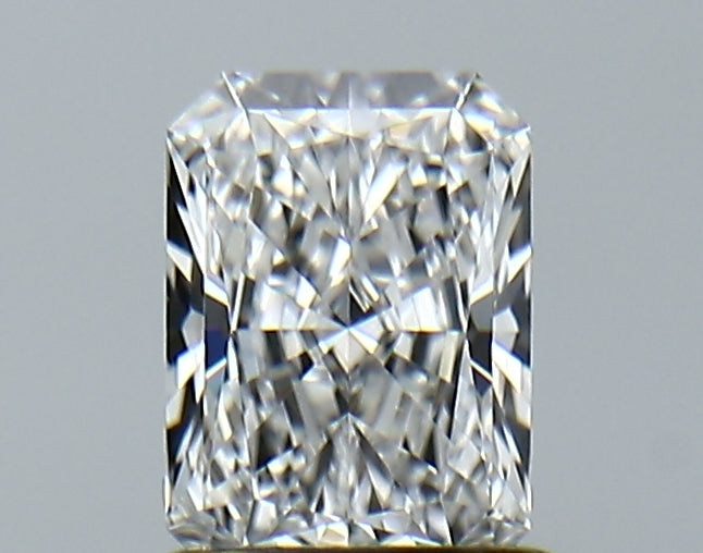 Lab-Grown 1.01 Carat Radiant Cut Diamond color E Clarity VVS2, precious stones, engagement diamonds
