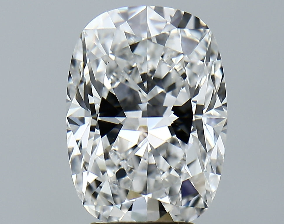 Lab-Grown 3.81 Carat Cushion Brilliant Diamond color E Clarity VVS2, precious stones, engagement diamonds
