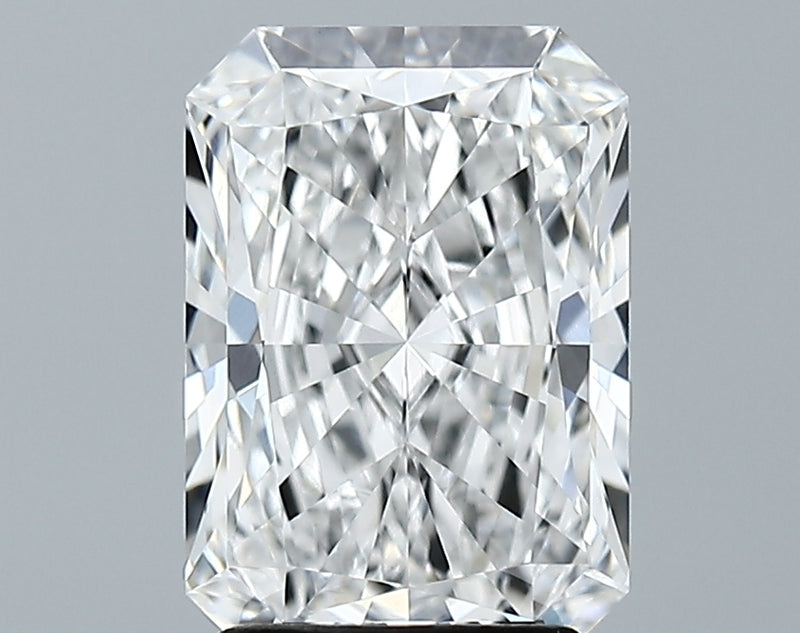 Lab-Grown 2.70 Carat Radiant Cut Diamond color E Clarity VVS2 With GIA Certificate, precious stones, engagement diamonds