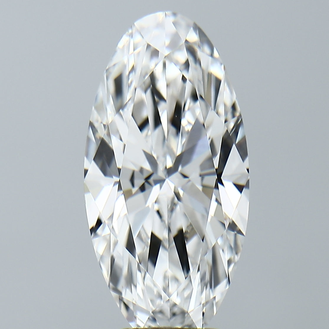 Lab-Grown 4.65 Carat  Diamond color F Clarity VS1, precious stones, engagement diamonds