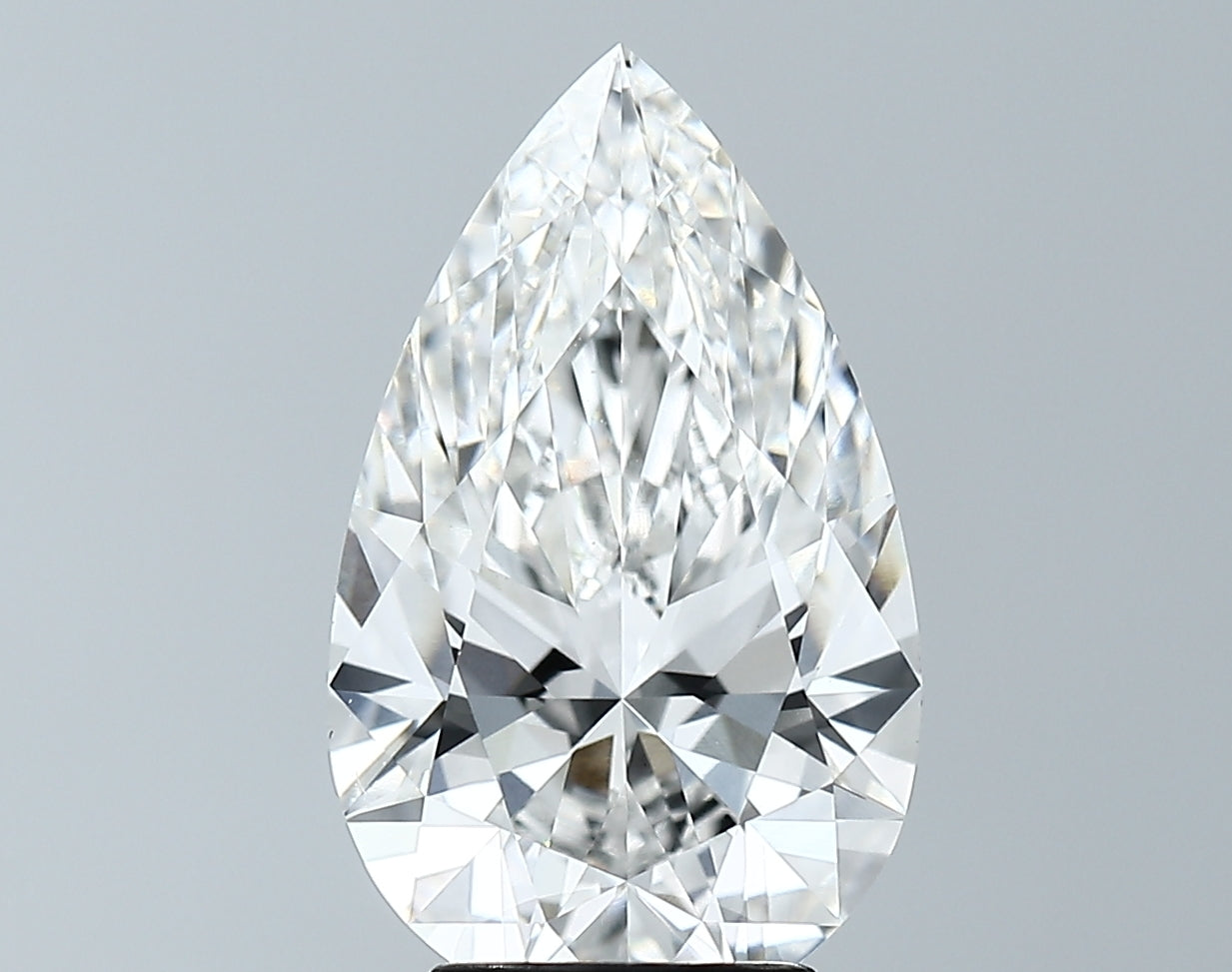 Lab-Grown 4.02 Carat Pear Shape Diamond color F Clarity VVS2, precious stones, engagement diamonds