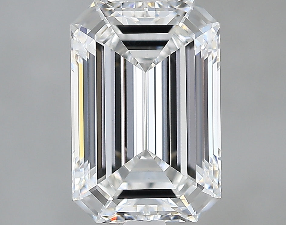 Lab-Grown 2.15 Carat Emerald Cut Diamond color E Clarity VS1, precious stones, engagement diamonds