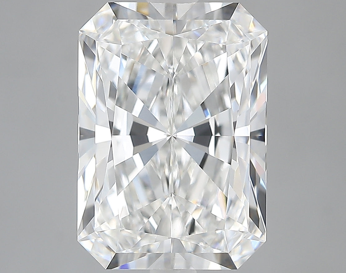 Lab-Grown 3.79 Carat Radiant Cut Diamond color E Clarity VVS2, precious stones, engagement diamonds