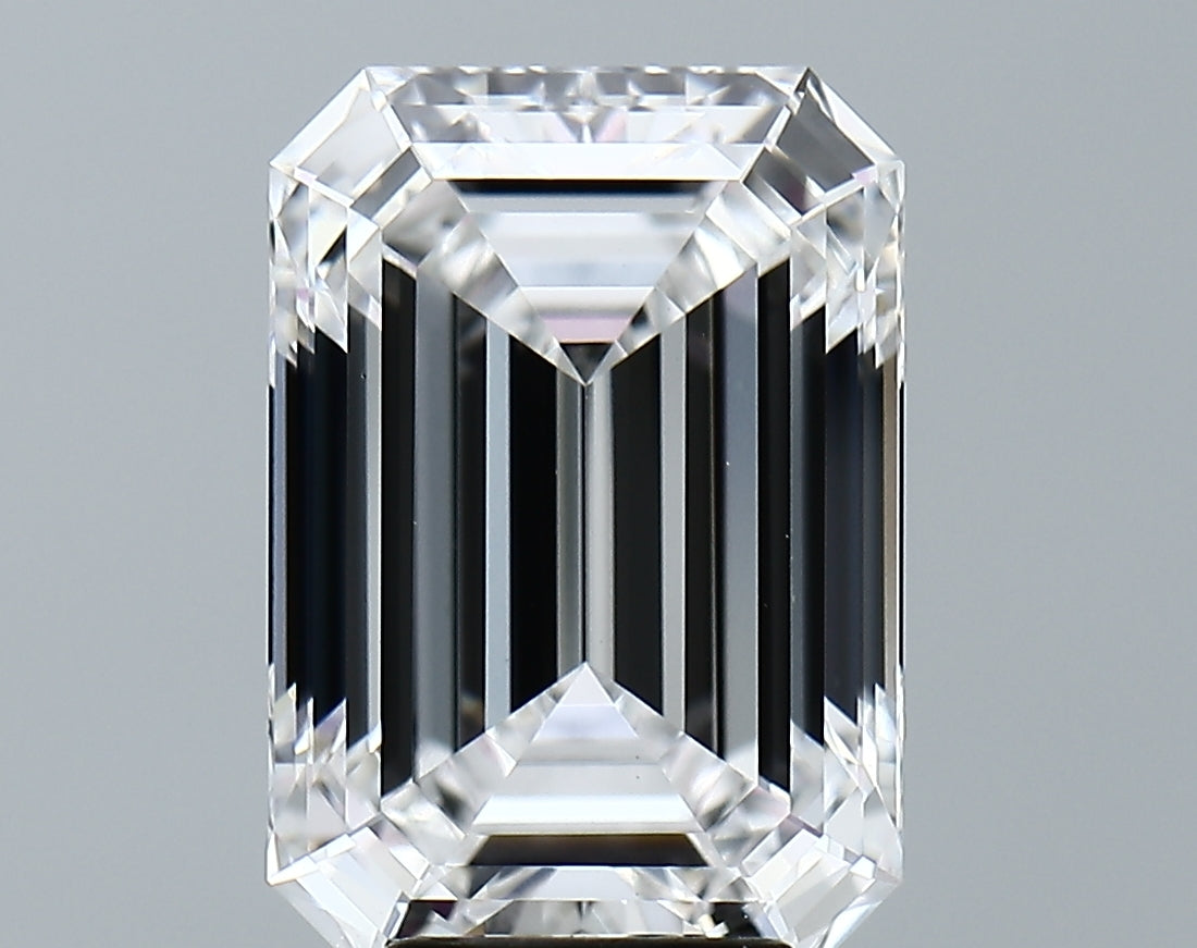 Lab-Grown 5.96 Carat Emerald Cut Diamond color E Clarity VVS2 With GIA Certificate, precious stones, engagement diamonds