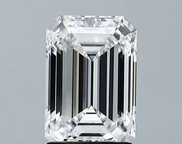 Lab-Grown 2.05 Carat Emerald Cut Diamond color E Clarity VVS2, precious stones, engagement diamonds