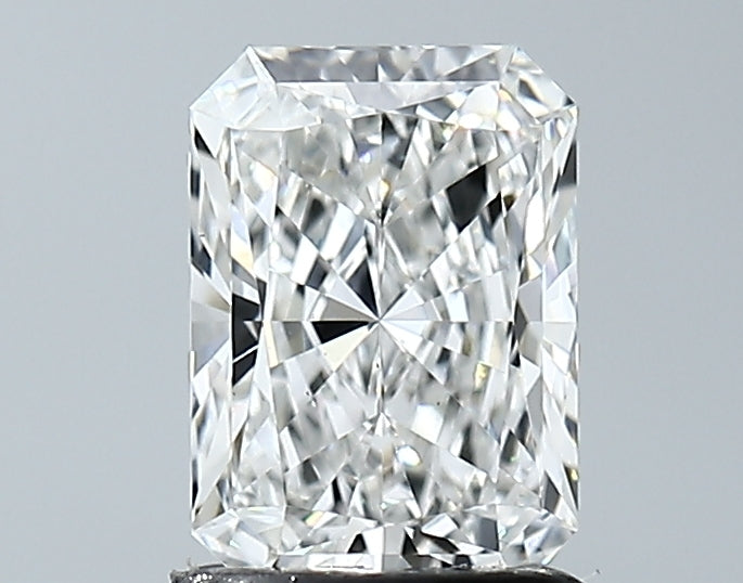 Lab-Grown 1.23 Carat Radiant Cut Diamond color F Clarity VS2, precious stones, engagement diamonds