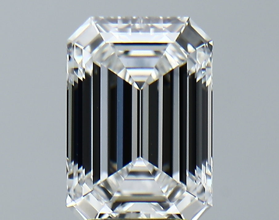 Lab-Grown 3.13 Carat Emerald Cut Diamond color E Clarity VVS2, precious stones, engagement diamonds