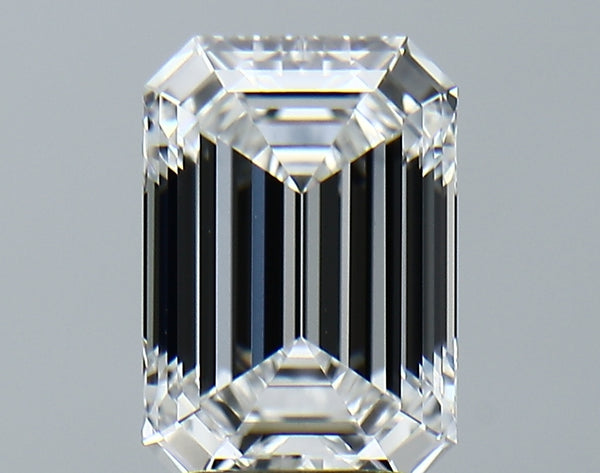 Lab-Grown 3.13 Carat Emerald Cut Diamond color E Clarity VVS2, precious stones, engagement diamonds