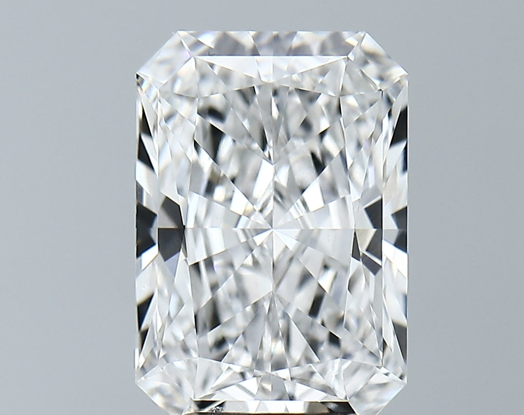 Lab-Grown 4.77 Carat Radiant Cut Diamond color E Clarity VS1 With GIA Certificate, precious stones, engagement diamonds