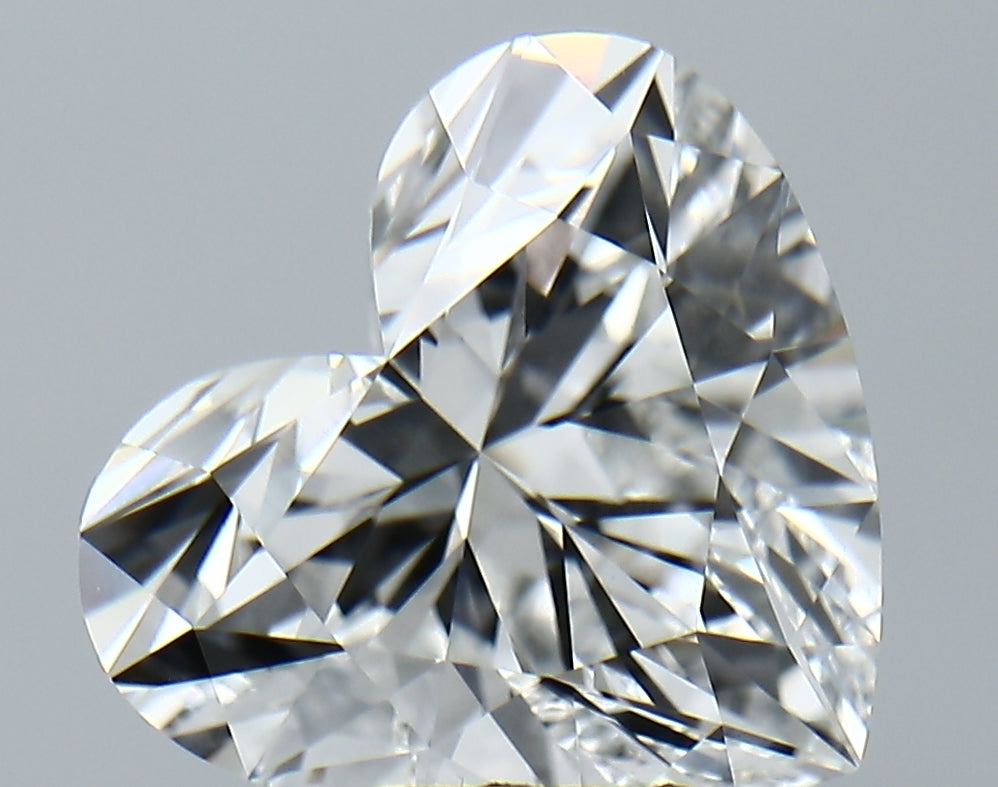Lab-Grown 6.11 Carat Heart Shape Diamond color E Clarity VVS2, precious stones, engagement diamonds
