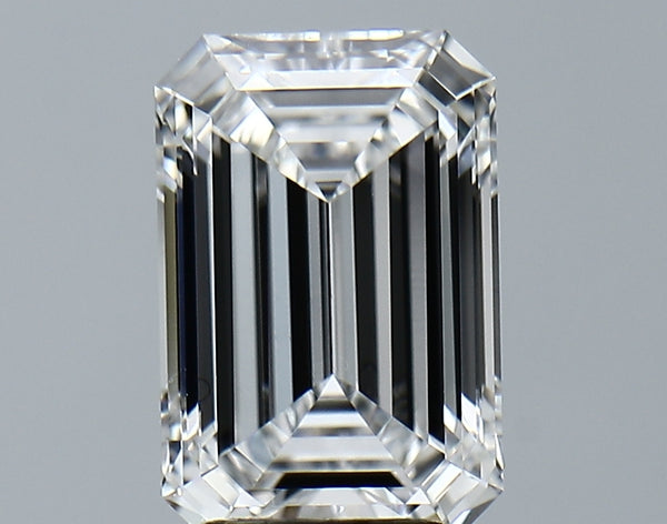 Lab-Grown 3.31 Carat Emerald Cut Diamond color E Clarity VVS2, precious stones, engagement diamonds