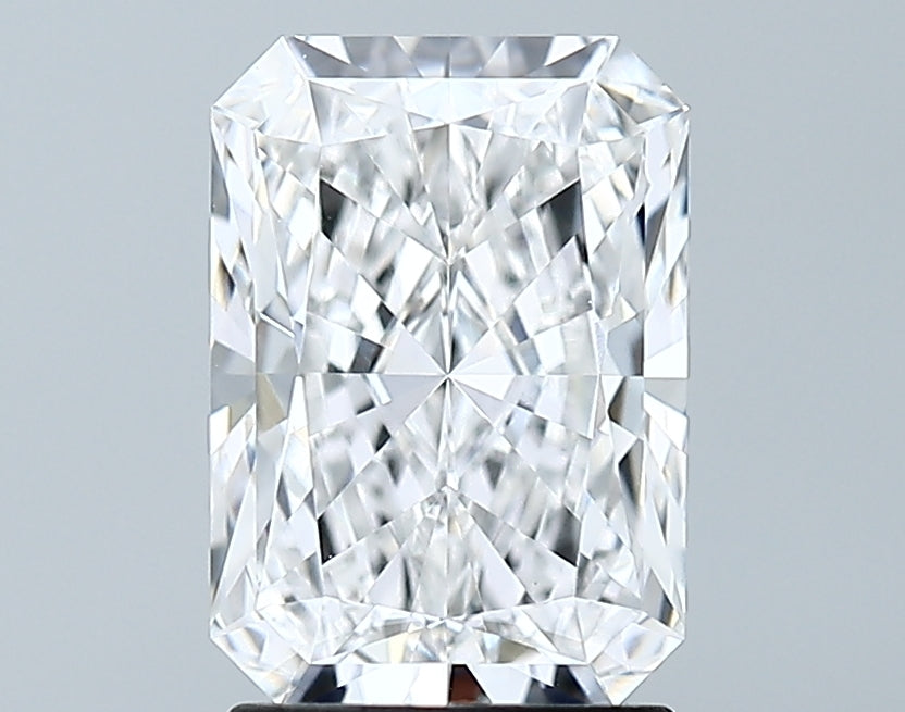 Lab-Grown 2.10 Carat Radiant Cut Diamond color E Clarity VVS2 With GIA Certificate, precious stones, engagement diamonds