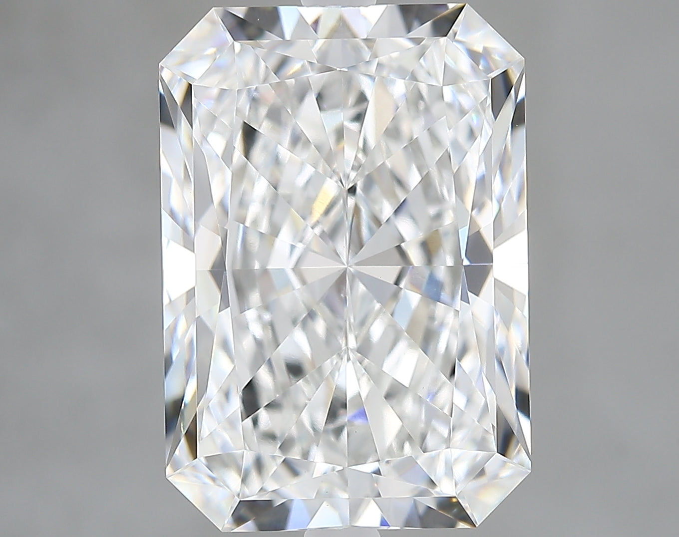 Lab-Grown 6.77 Carat Radiant Cut Diamond color E Clarity VVS2, precious stones, engagement diamonds