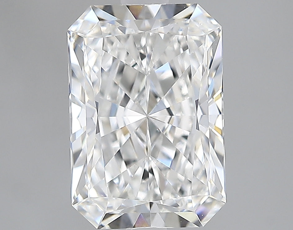 Lab-Grown 2.11 Carat Radiant Cut Diamond color E Clarity VVS2, precious stones, engagement diamonds