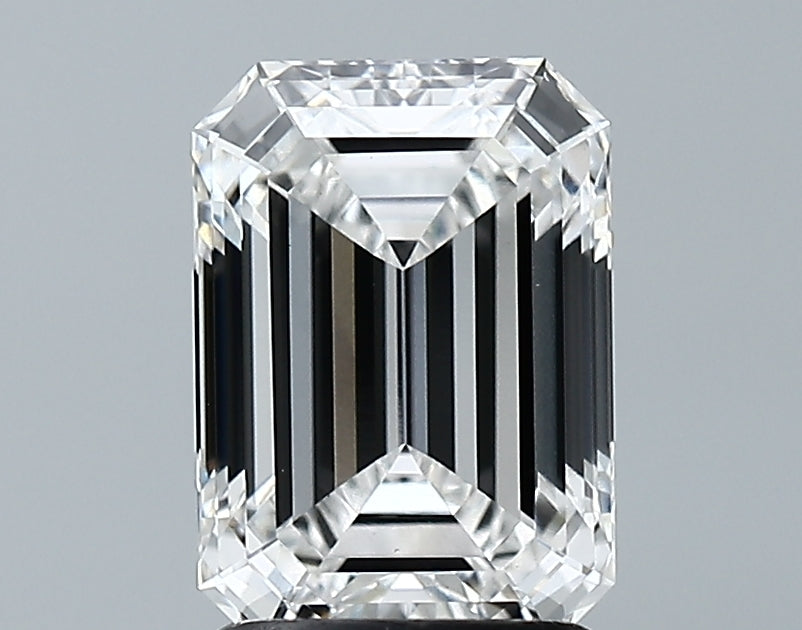 Lab-Grown 2.10 Carat Emerald Cut Diamond color E Clarity VVS2, precious stones, engagement diamonds