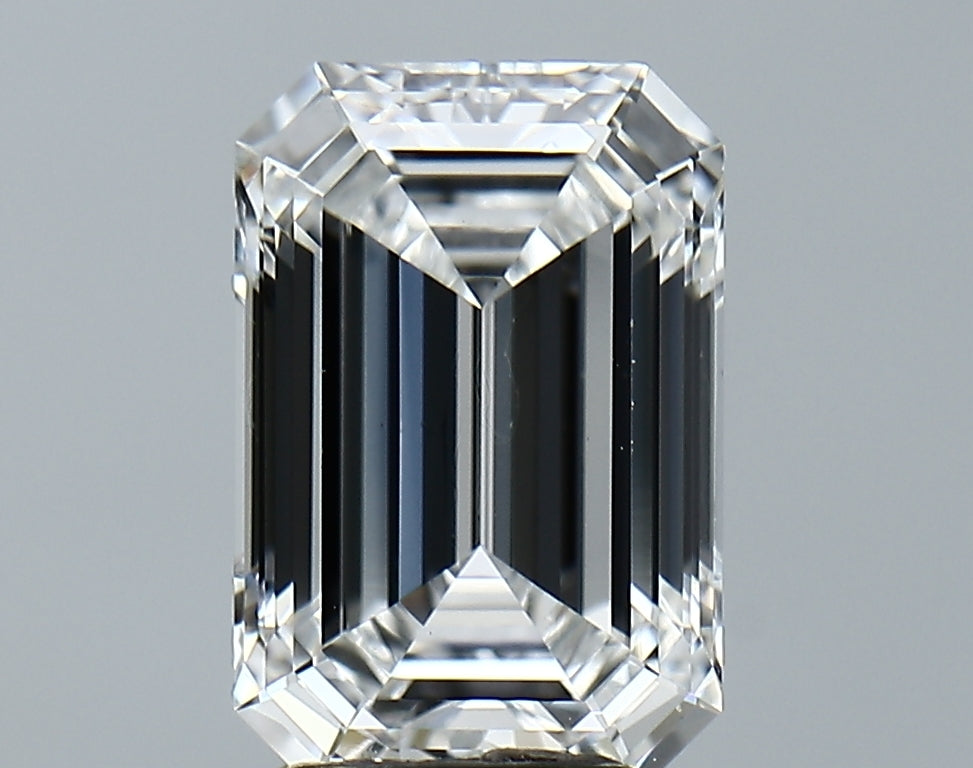 Lab-Grown 3.46 Carat Emerald Cut Diamond color E Clarity VS1, precious stones, engagement diamonds
