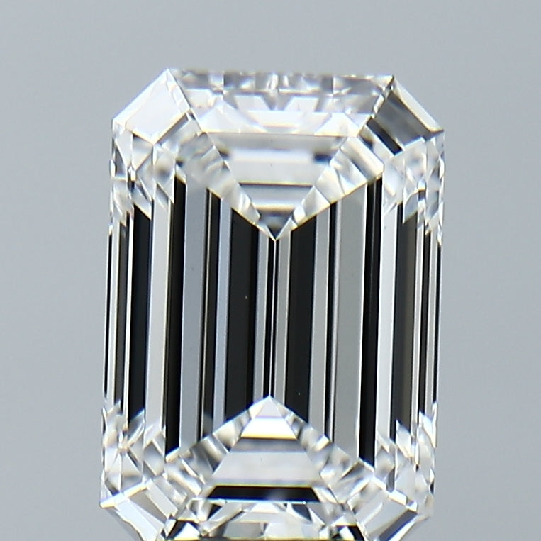 Lab-Grown 3.18 Carat Emerald Cut Diamond color E Clarity VVS2, precious stones, engagement diamonds