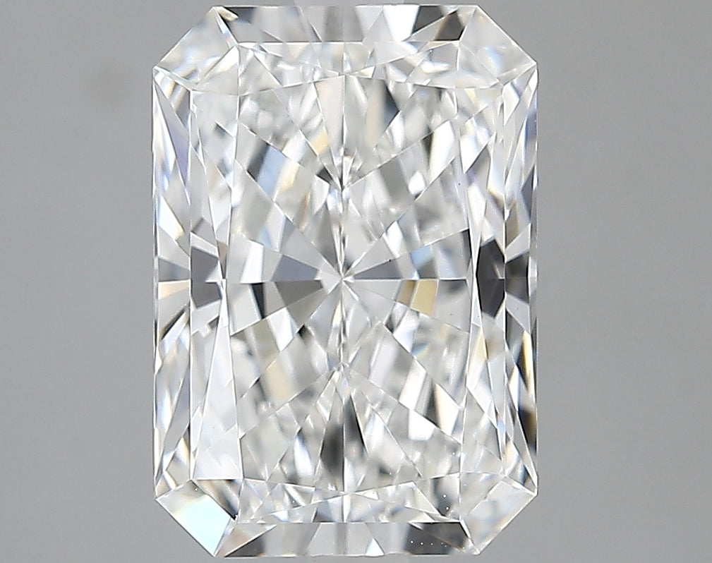 Lab-Grown 2.72 Carat Radiant Cut Diamond color E Clarity VVS2, precious stones, engagement diamonds