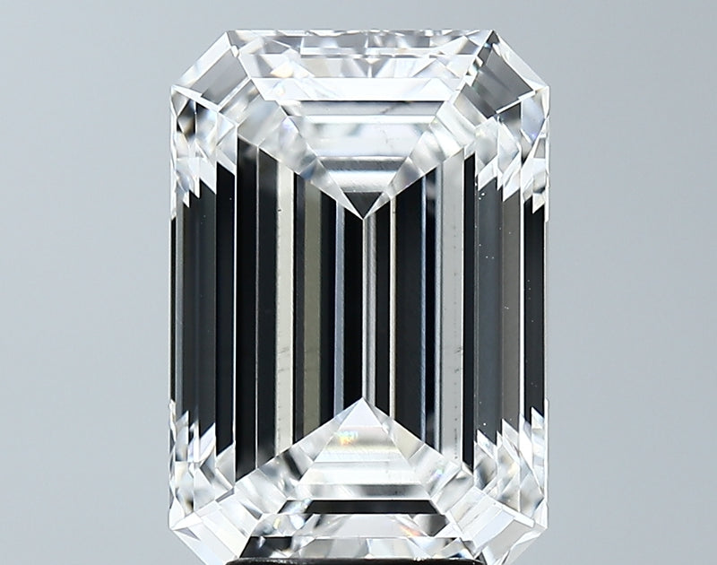 Lab-Grown 4.98 Carat Emerald Cut Diamond color E Clarity VS2 With GIA Certificate, precious stones, engagement diamonds