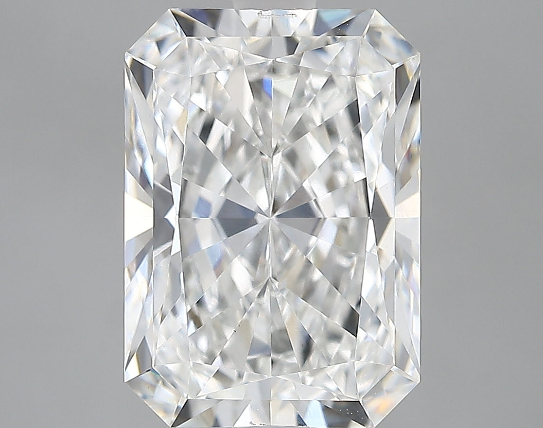 Lab-Grown 3.79 Carat Radiant Cut Diamond color E Clarity VS1, precious stones, engagement diamonds