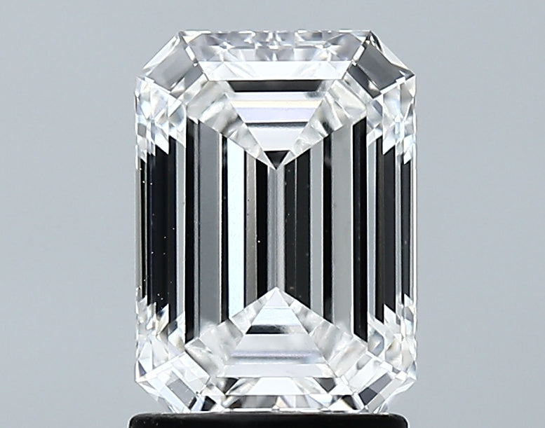 Lab-Grown 1.83 Carat Emerald Cut Diamond color E Clarity VS1 With GIA Certificate, precious stones, engagement diamonds