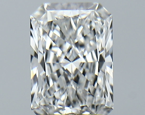 Lab-Grown 1.57 Carat Radiant Cut Diamond color E Clarity VS1 With GIA Certificate, precious stones, engagement diamonds