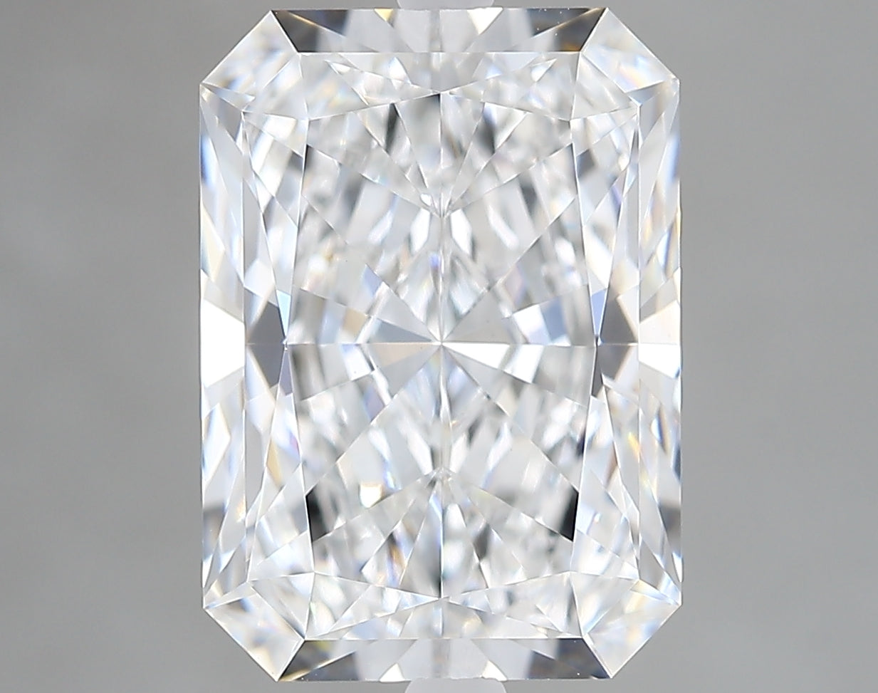 Lab-Grown 5.03 Carat Radiant Cut Diamond color E Clarity VVS2 With GIA Certificate, precious stones, engagement diamonds