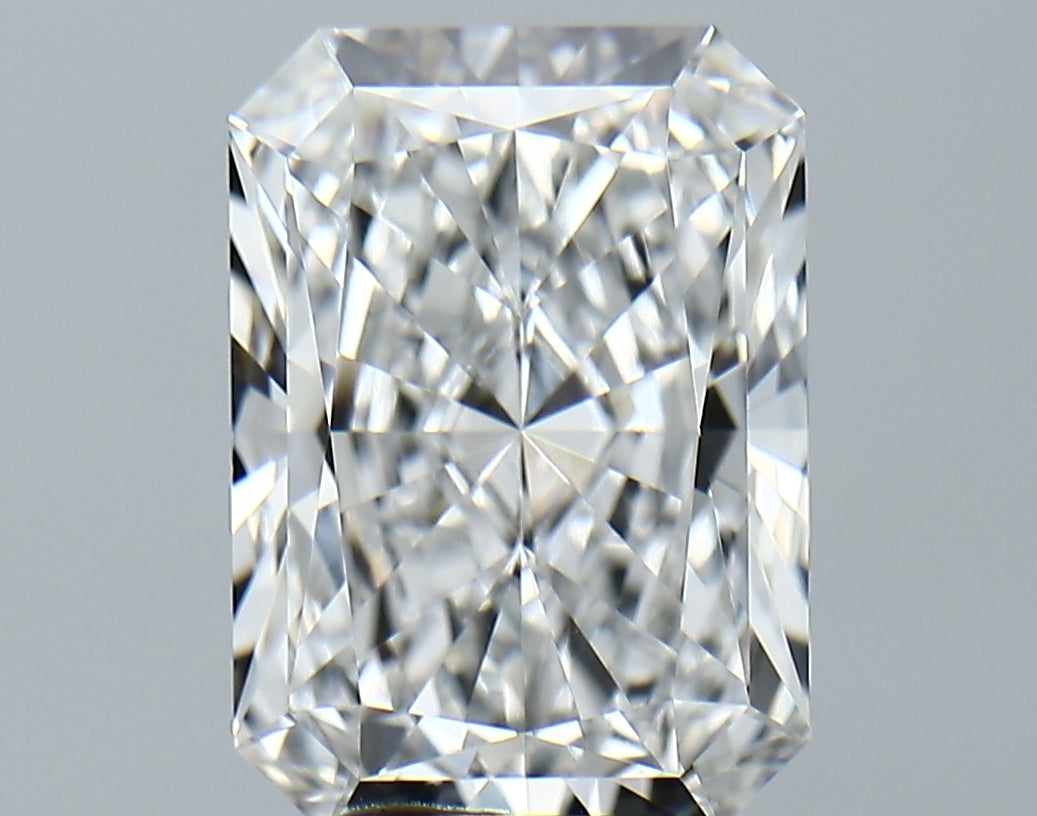 Lab-Grown 5.14 Carat Radiant Cut Diamond color E Clarity VVS2 With GIA Certificate, precious stones, engagement diamonds