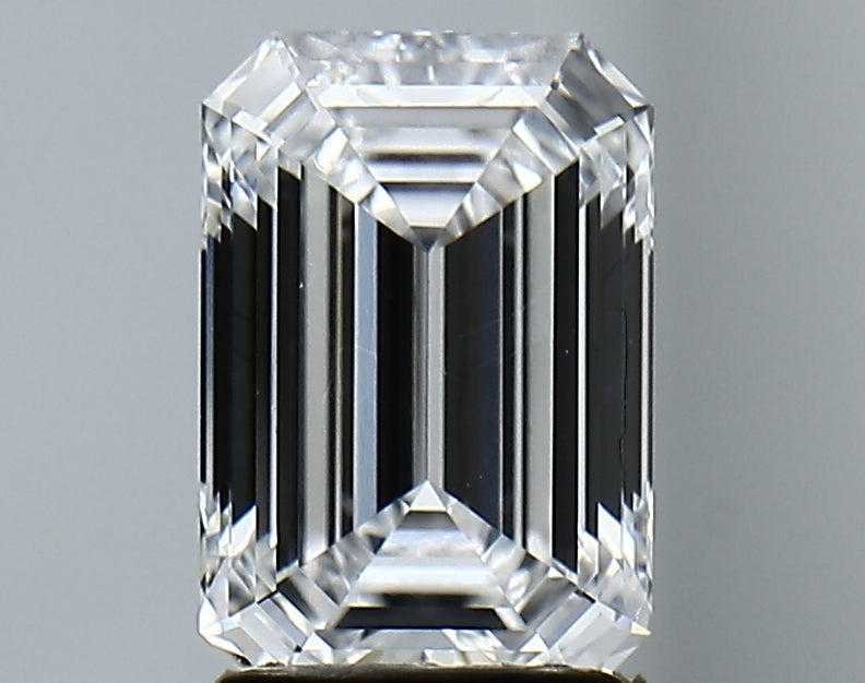 Lab-Grown 2.16 Carat Emerald Cut Diamond color D Clarity VVS2 With GIA Certificate, precious stones, engagement diamonds