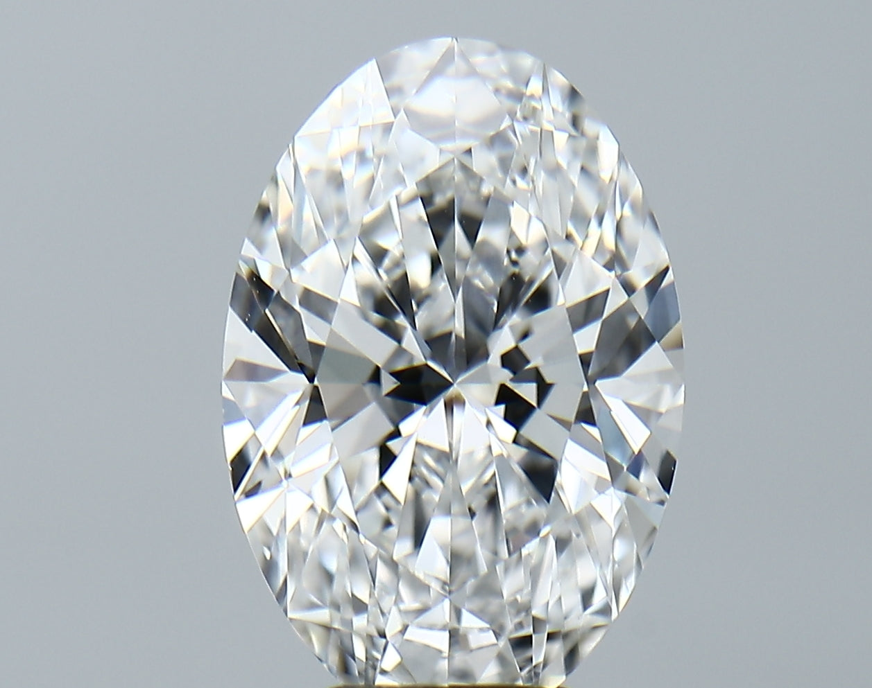 Lab-Grown 5.73 Carat Oval Shape Diamond color E Clarity VVS2, precious stones, engagement diamonds