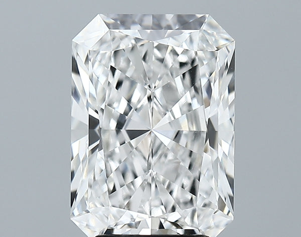 Lab-Grown 4.11 Carat Radiant Cut Diamond color E Clarity VVS2 With GIA Certificate, precious stones, engagement diamonds