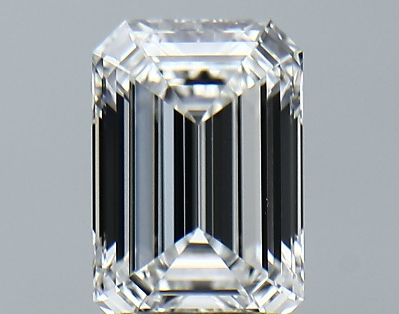 Lab-Grown 2.03 Carat Emerald Cut Diamond color E Clarity VVS2 With GIA Certificate, precious stones, engagement diamonds