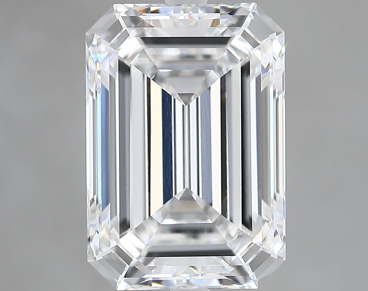 Lab-Grown 5.02 Carat Emerald Cut Diamond color D Clarity VVS2, precious stones, engagement diamonds