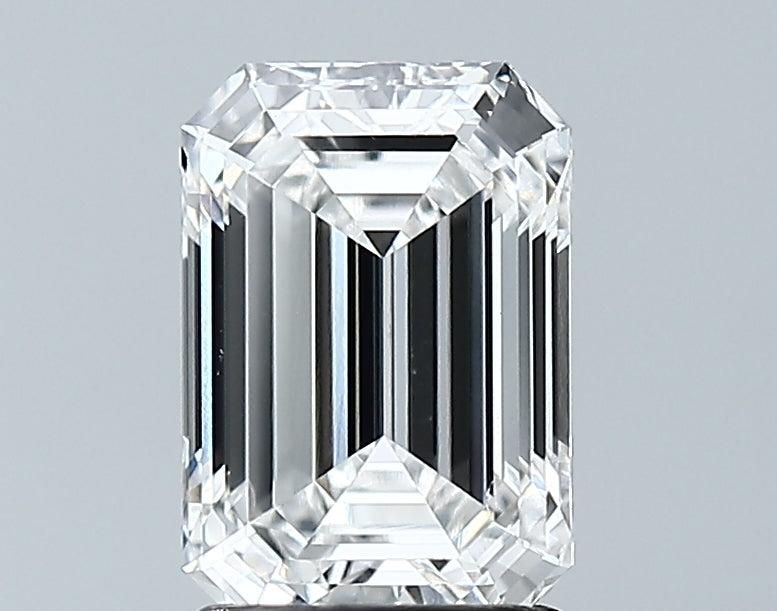 Lab-Grown 1.81 Carat Emerald Cut Diamond color E Clarity VS1 With GIA Certificate, precious stones, engagement diamonds